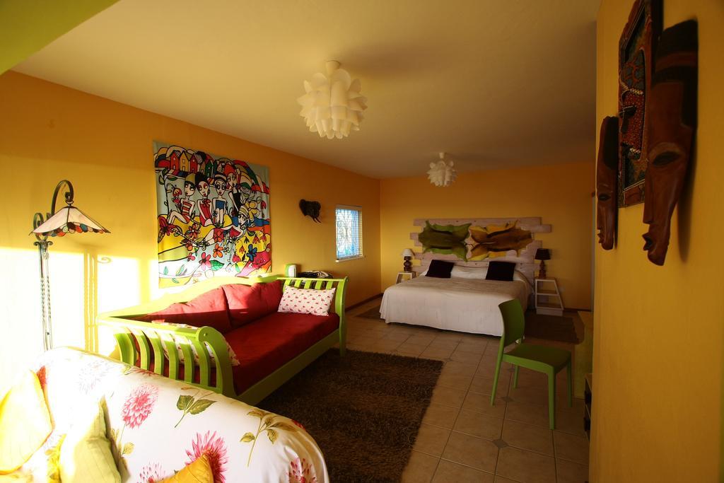 Lagoon Lodge Уолфиш Бей Екстериор снимка
