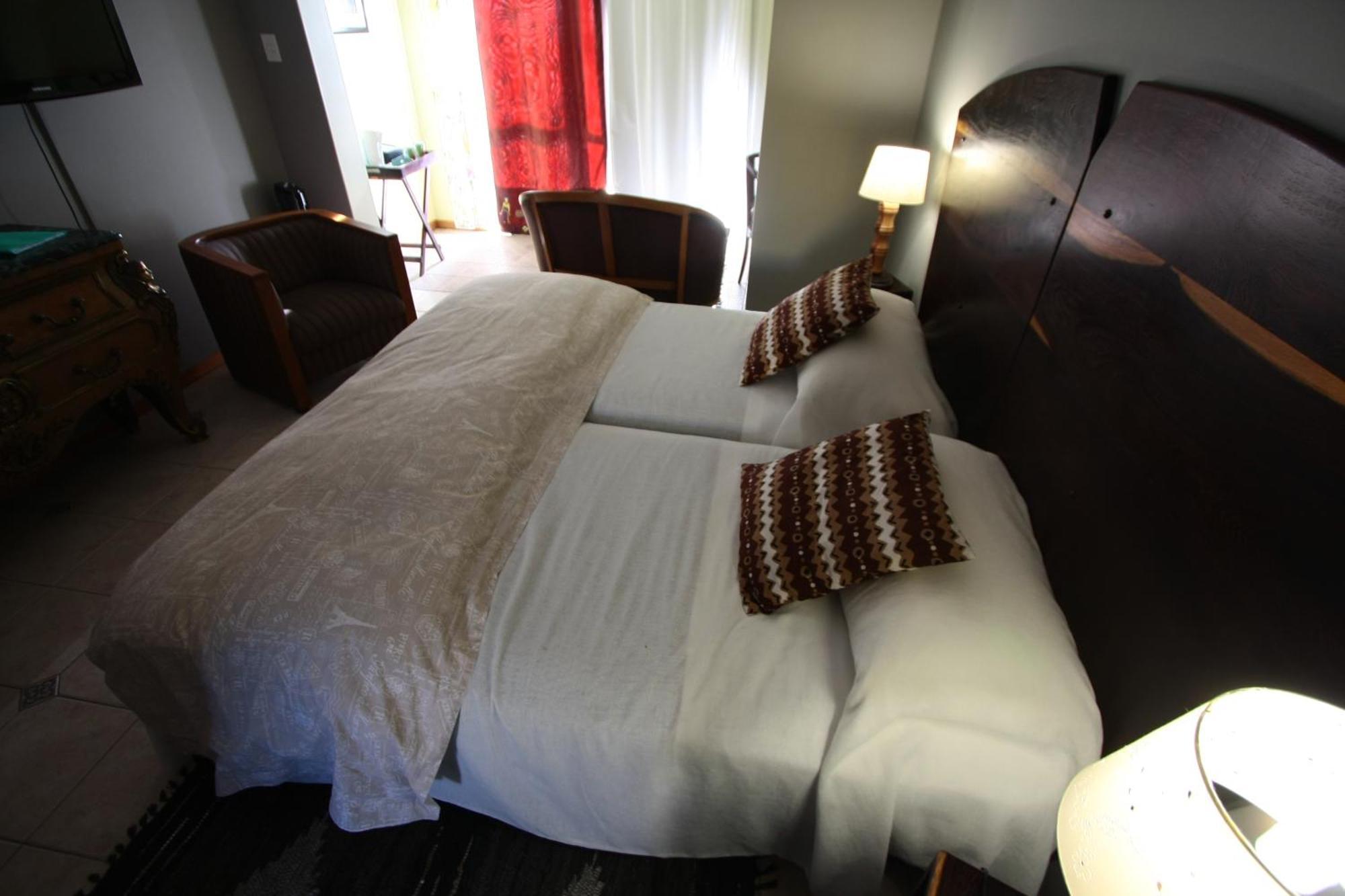 Lagoon Lodge Уолфиш Бей Екстериор снимка