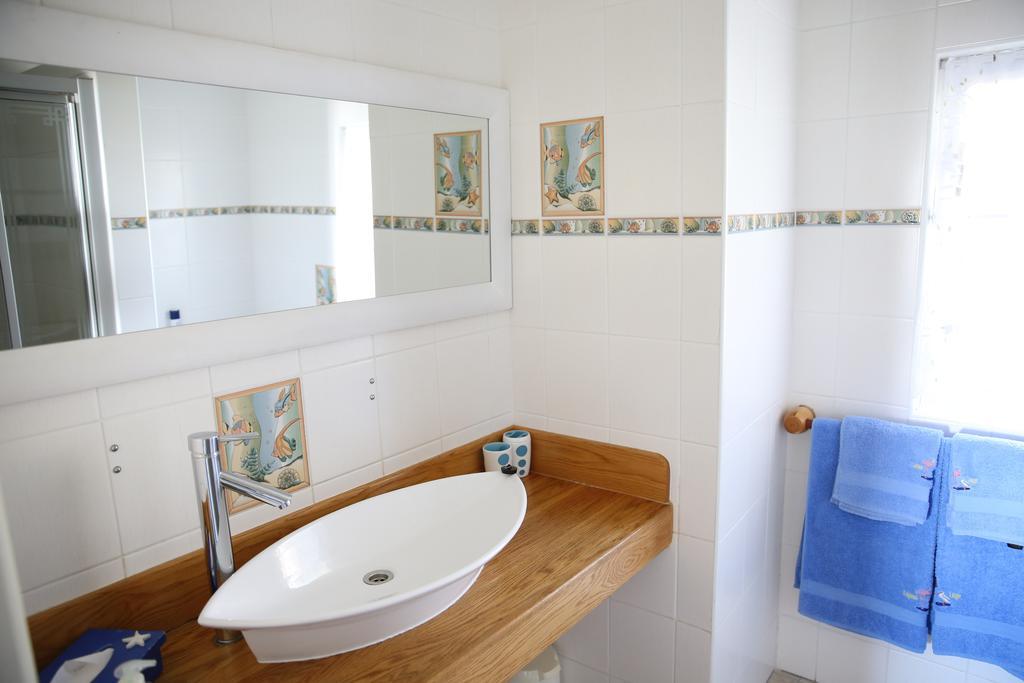 Lagoon Lodge Уолфиш Бей Екстериор снимка