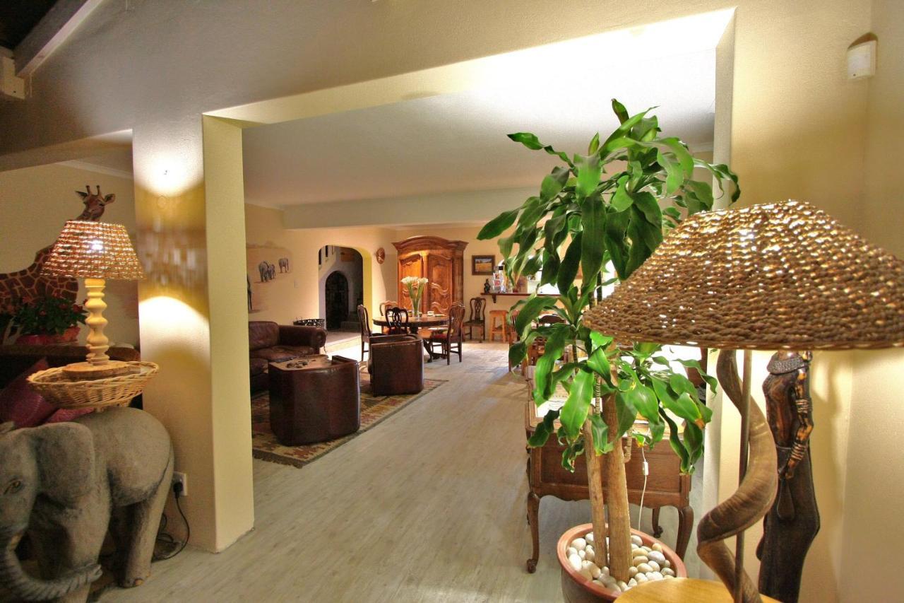 Lagoon Lodge Уолфиш Бей Екстериор снимка