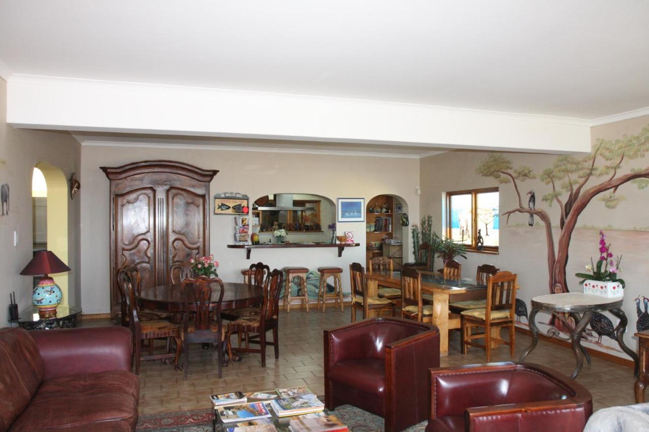 Lagoon Lodge Уолфиш Бей Екстериор снимка